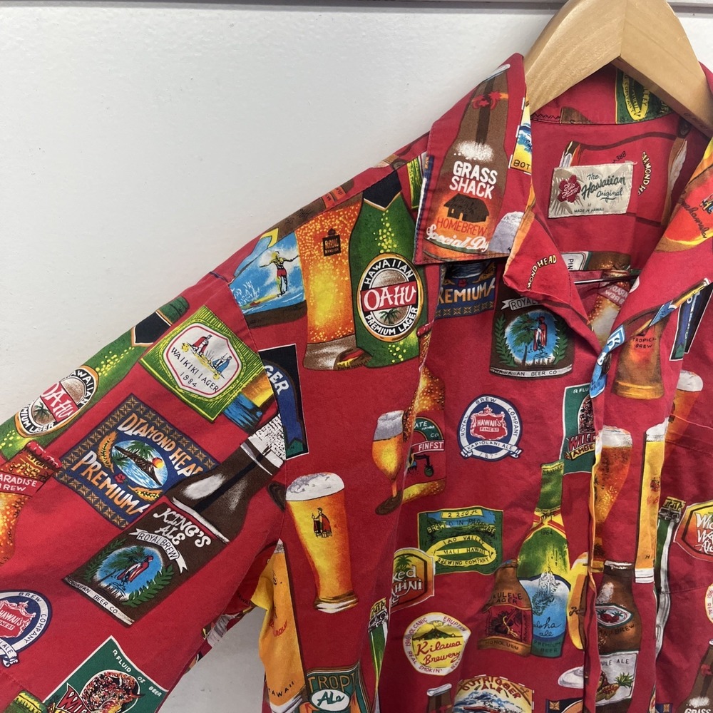 Hilo Hattie's Hawaiian Original Med Vintage Beer Label Aloha Camp-Collar Shirt - Picture 3 of 13